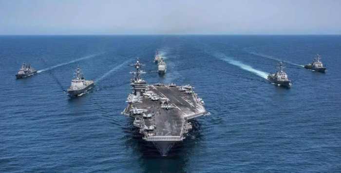 一旦开战，美国能立刻“下饺子”！分分钟建造出上百艘航母战舰？